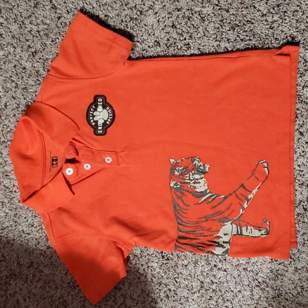 Boys size 5 orange polo shirt with tiger design